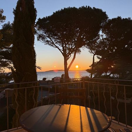 Villa Angelina Front Beach Grimaud Exteriör bild